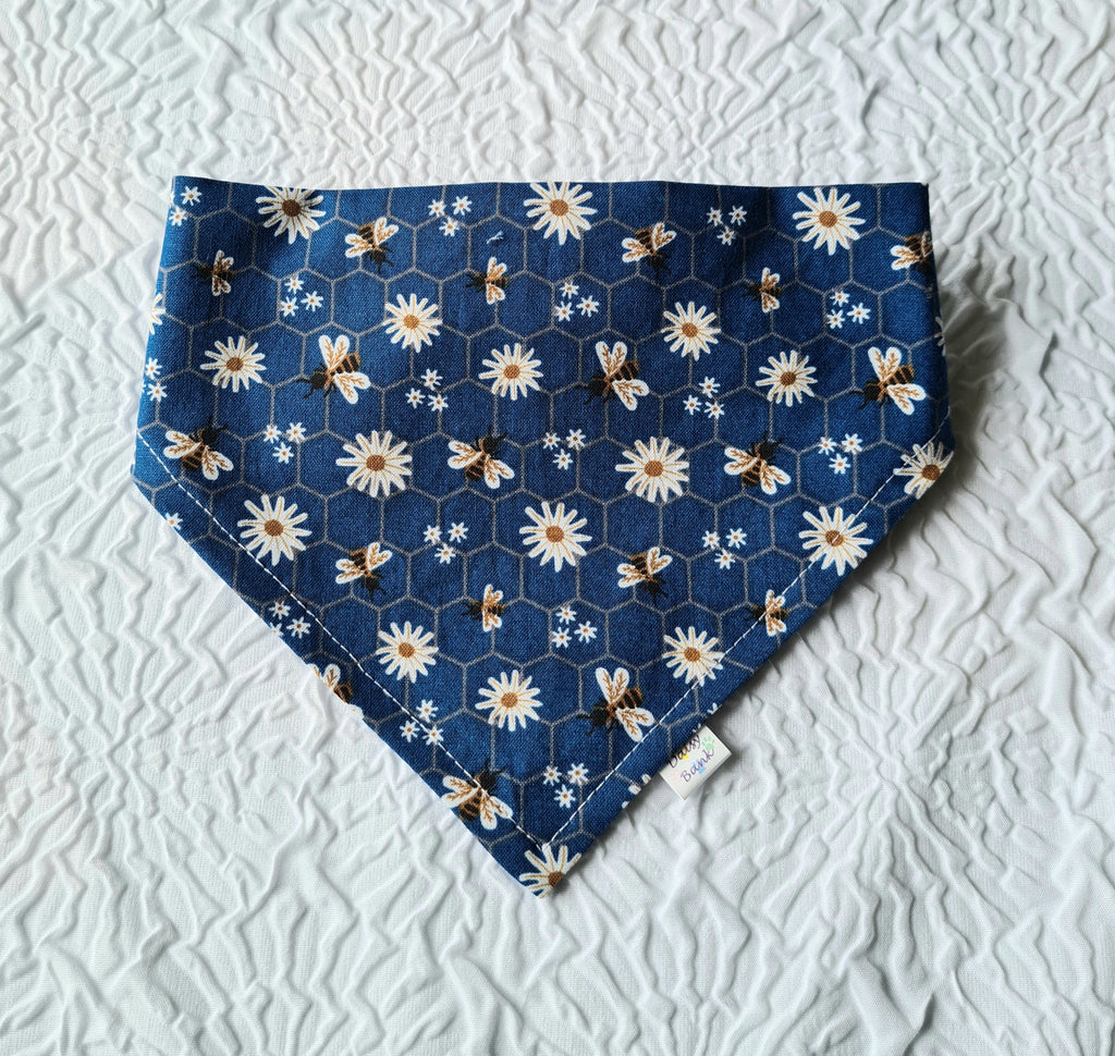 "Buzzy Bees"  Dog / Cat Bandana - 100% Stylish Cotton Pet Accessory