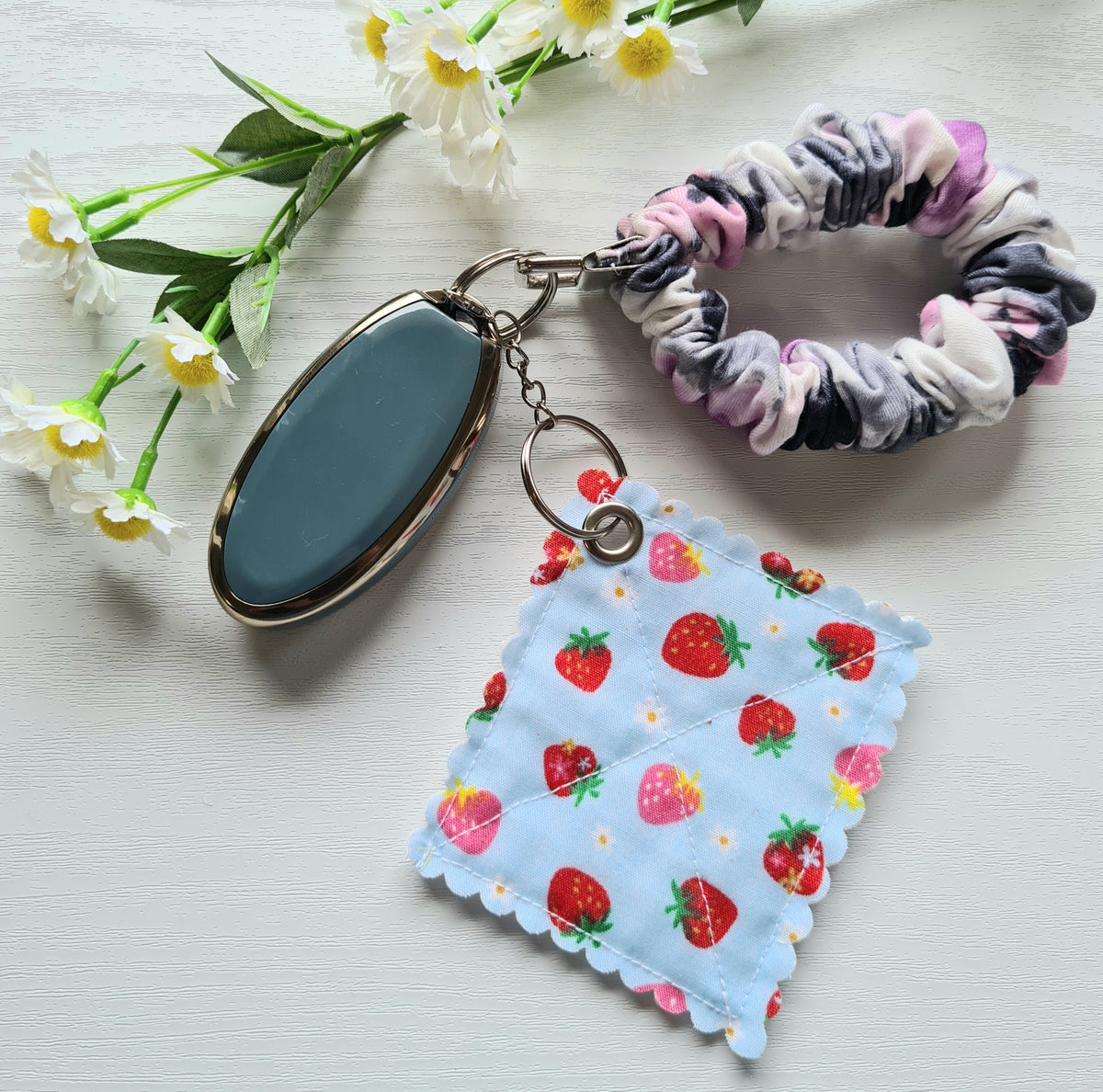 Mini Keyring Bottle Gripper / Opener - Strawberries